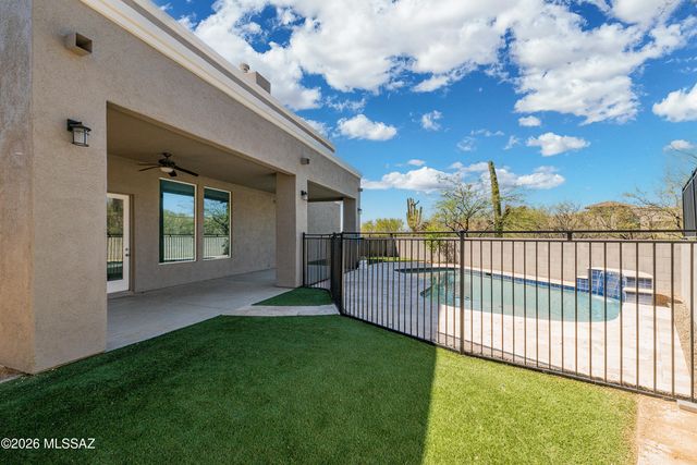 9465 E Sanctuary Place, Tucson, AZ 85749