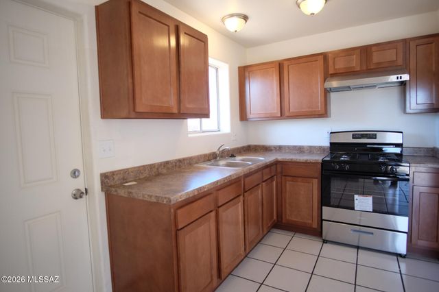 345 E Delta Road, Tucson, AZ 85706