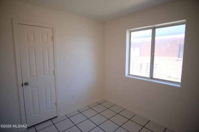 345 E Delta Road, Tucson, AZ 85706