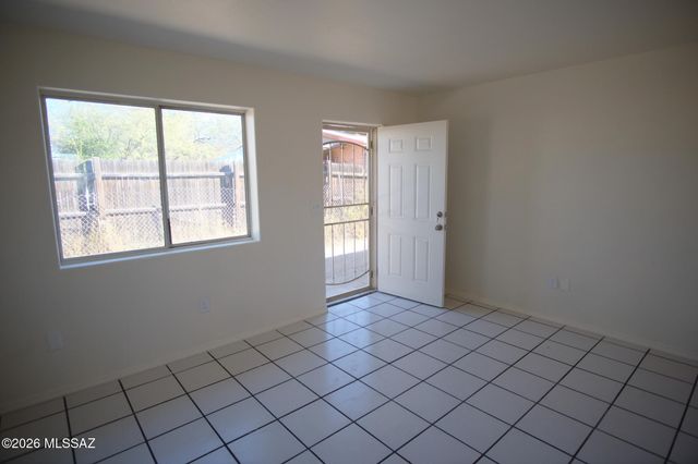 345 E Delta Road, Tucson, AZ 85706