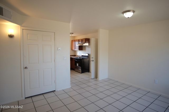 345 E Delta Road, Tucson, AZ 85706
