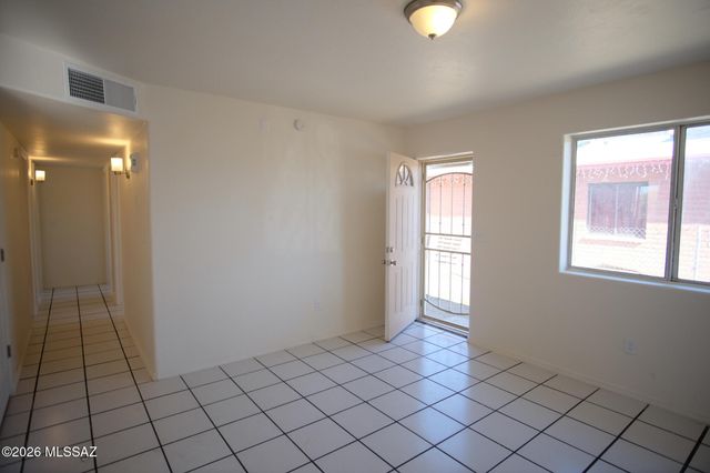 345 E Delta Road, Tucson, AZ 85706