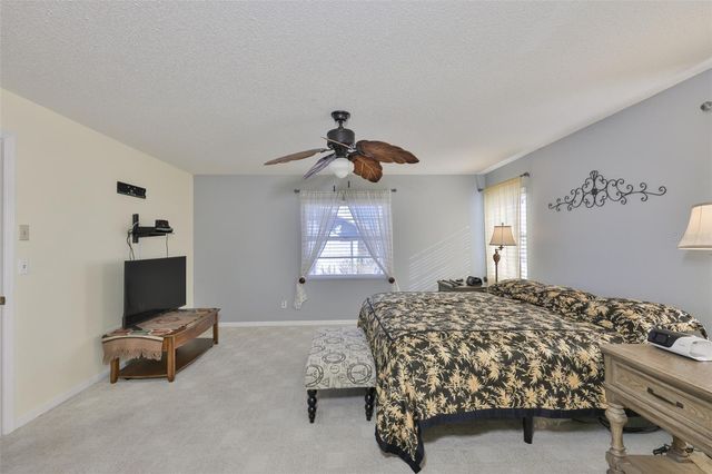 1809 GRANVILLE LANE, Sun City Center, FL 33573