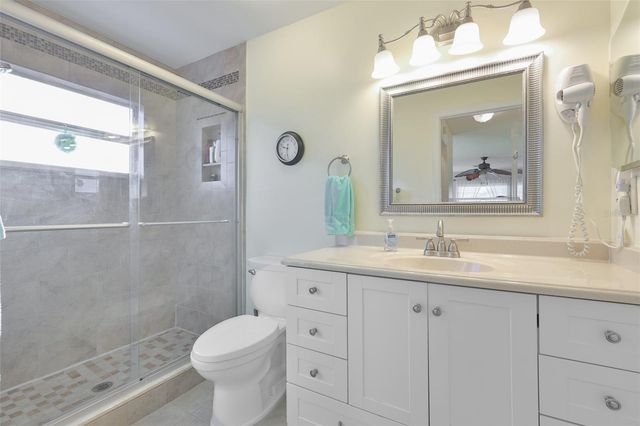 1809 GRANVILLE LANE, Sun City Center, FL 33573