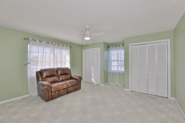 1809 GRANVILLE LANE, Sun City Center, FL 33573