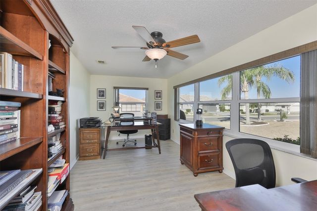 1809 GRANVILLE LANE, Sun City Center, FL 33573