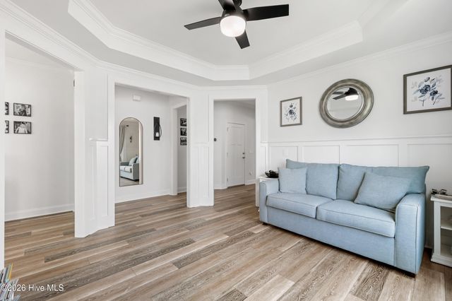 67 Man O War Lane, Hampstead, NC 28443