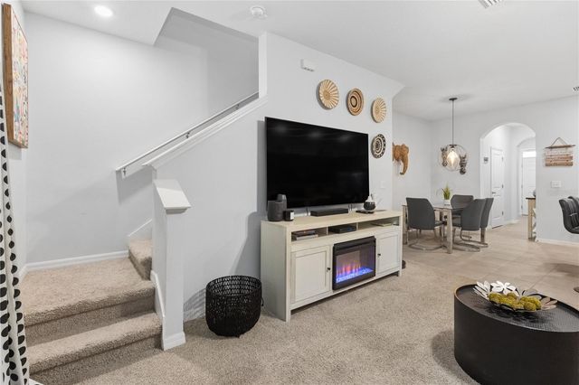 417 NEWMONT CIRCLE, Ruskin, FL 33570