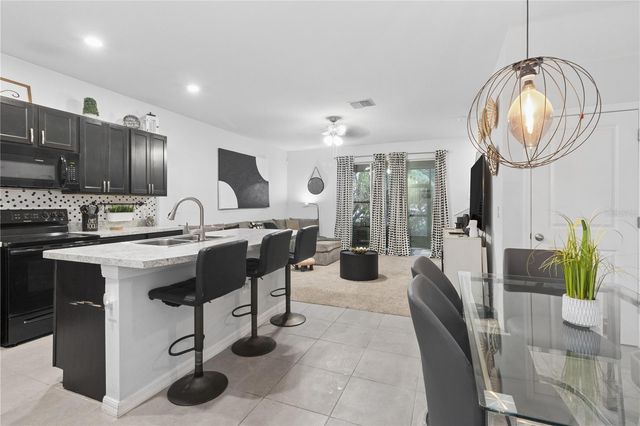 417 NEWMONT CIRCLE, Ruskin, FL 33570