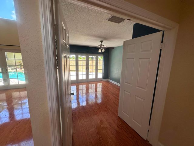 10627 WHEELHOUSE Circle, Boca Raton, FL 33428