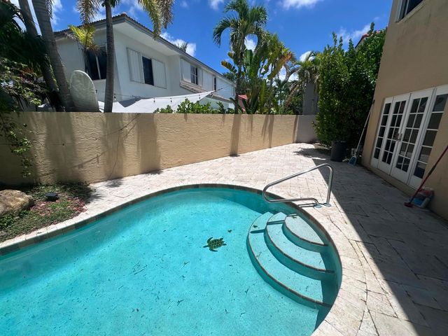 10627 WHEELHOUSE Circle, Boca Raton, FL 33428