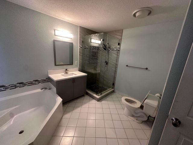10627 WHEELHOUSE Circle, Boca Raton, FL 33428