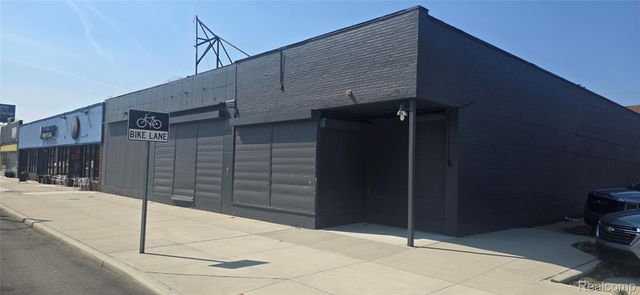 16393 E WARREN Avenue, Detroit, MI 48224