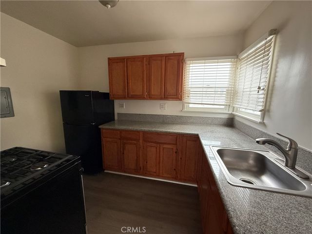 7831 S Normandie, Los Angeles, CA 90044