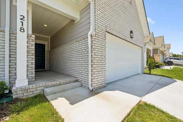 218 Limestone Way, Lebanon, TN 37087