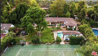 4678 White Oak Avenue, Los Angeles, CA 91316