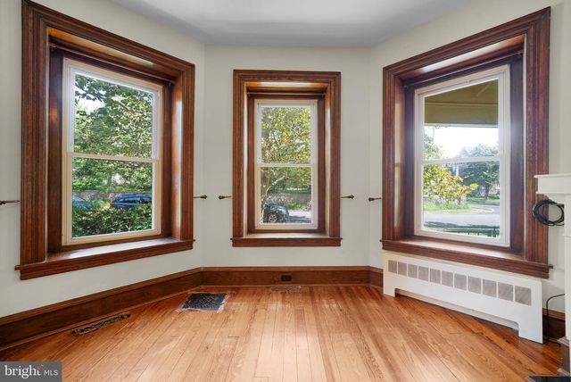 506 TRINITY PL, Ambler, PA 19002