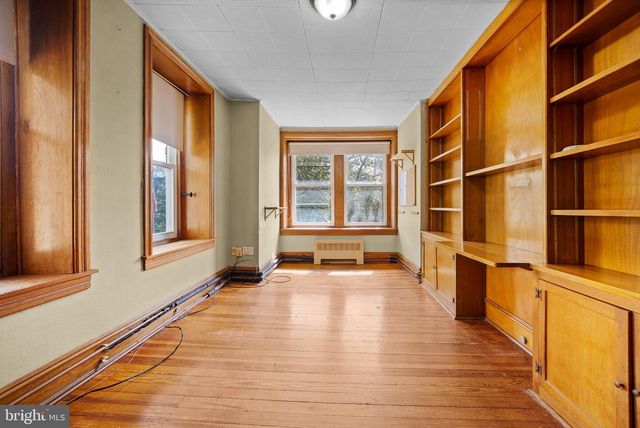506 TRINITY PL, Ambler, PA 19002