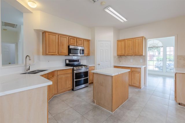 12214 Meadow Lane Court, Stafford, TX 77477