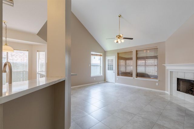 12214 Meadow Lane Court, Stafford, TX 77477