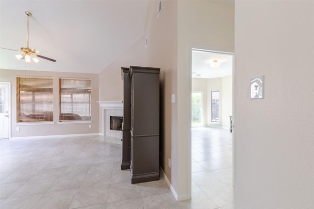 12214 Meadow Lane Court, Stafford, TX 77477