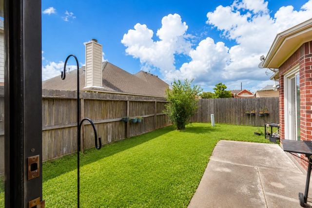 12214 Meadow Lane Court, Stafford, TX 77477