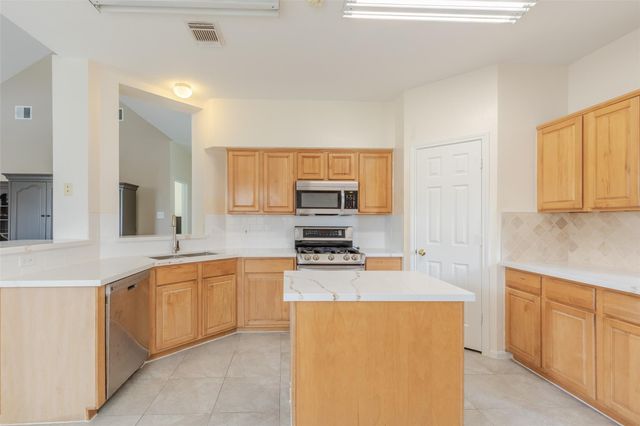 12214 Meadow Lane Court, Stafford, TX 77477