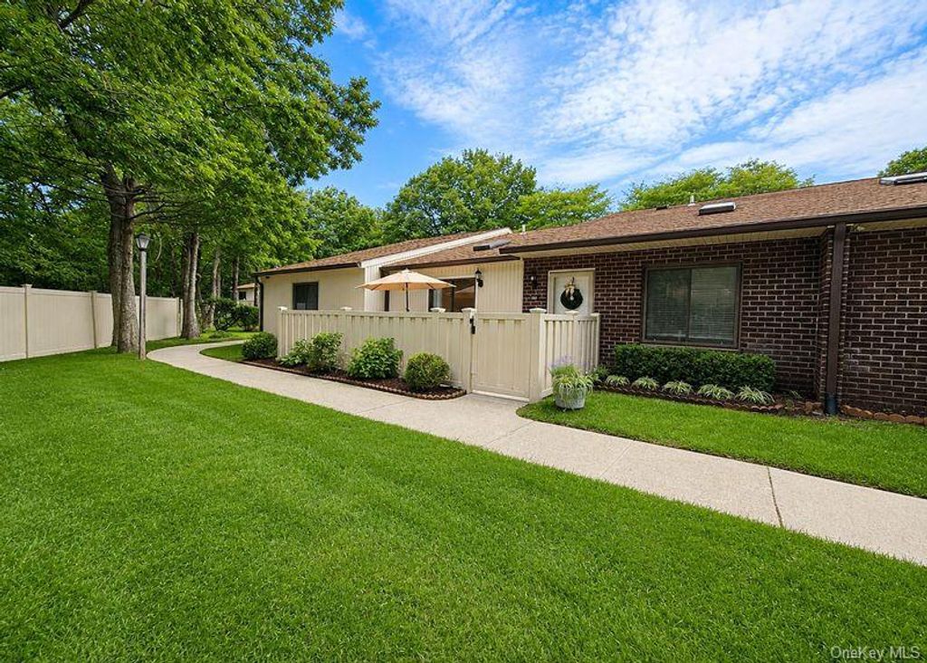 188 Birchwood Road, Coram, NY 11727 — exterior
