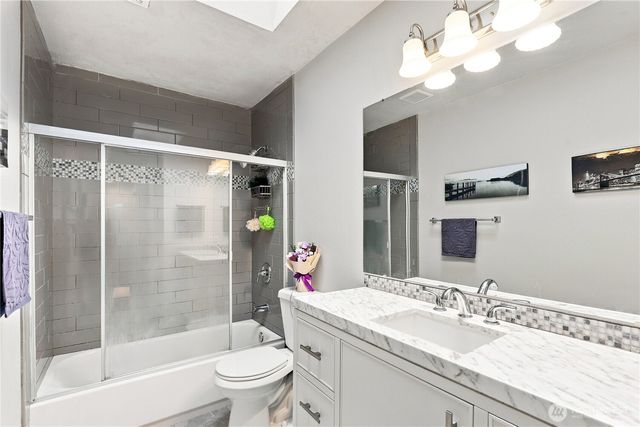 3103 58th Avenue NE, Tacoma, WA 98422