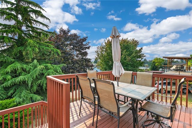 3103 58th Avenue NE, Tacoma, WA 98422