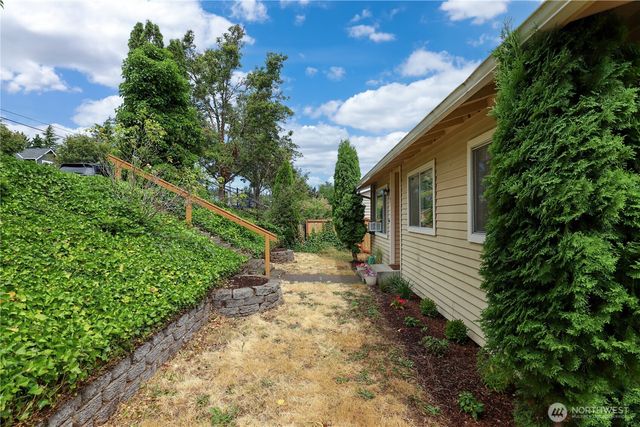 3103 58th Avenue NE, Tacoma, WA 98422