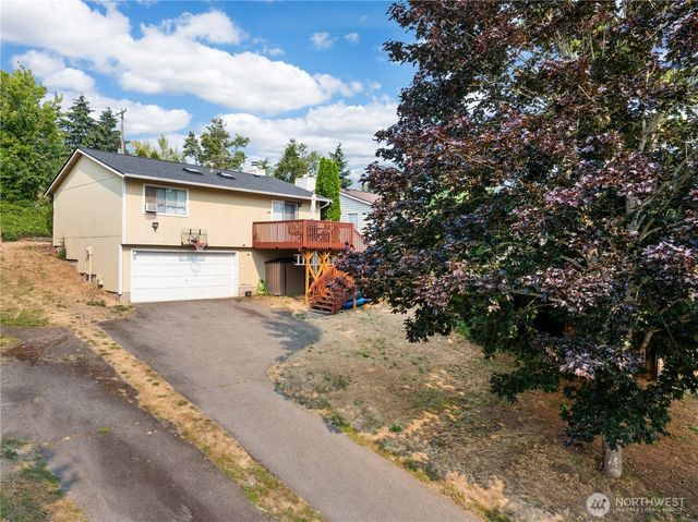 3103 58th Avenue NE, Tacoma, WA 98422