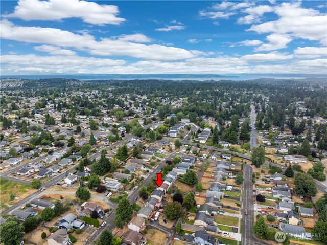 3103 58th Avenue NE, Tacoma, WA 98422