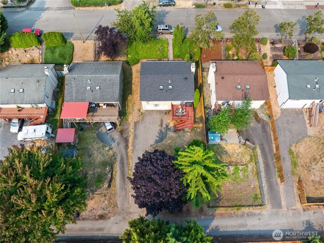 3103 58th Avenue NE, Tacoma, WA 98422