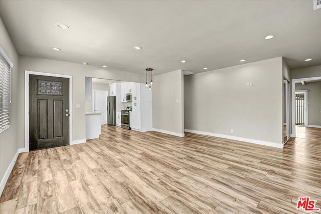 18749 Gault Street, Reseda, CA 91335