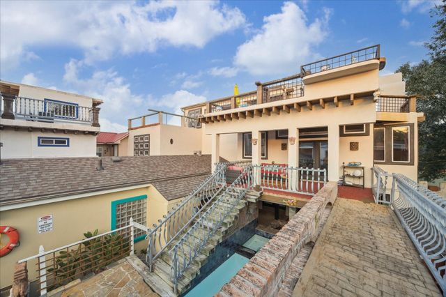 614 Pine Gully Road, Seabrook, TX 77586