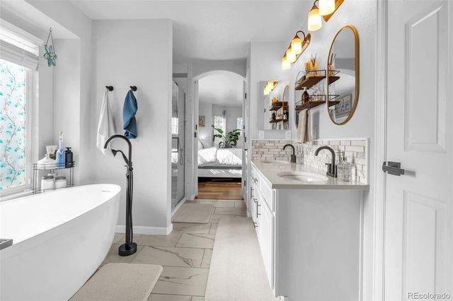 5005 S Elk Street, Aurora, CO 80016