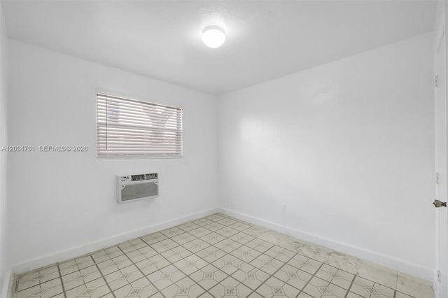 126 SW 18th Ave 4, Miami, FL 33135