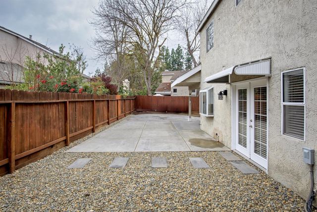 10752 N Windham Bay Circle, Fresno, CA 93730