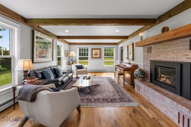 21 Hitching Post Road, Bozeman, MT 59715