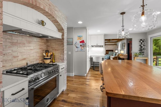 21 Hitching Post Road, Bozeman, MT 59715