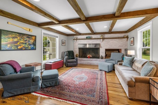 21 Hitching Post Road, Bozeman, MT 59715