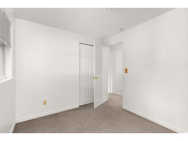 171 2ND St, Dillard, OR 97432