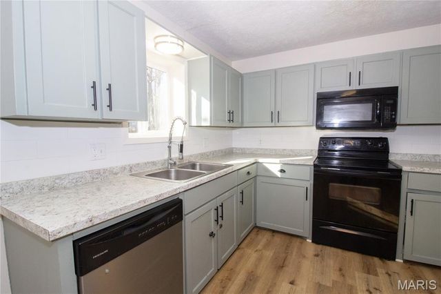 13949 Compton Road, Dixon, MO 65459