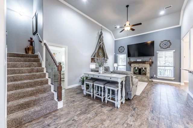 2136 Wheatstone Drive, Huntsville, TX 77340