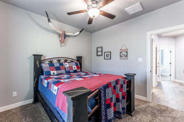 2136 Wheatstone Drive, Huntsville, TX 77340