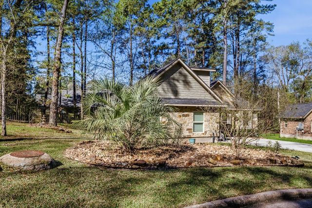 2136 Wheatstone Drive, Huntsville, TX 77340
