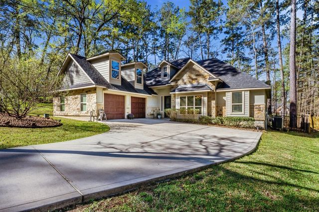 2136 Wheatstone Drive, Huntsville, TX 77340