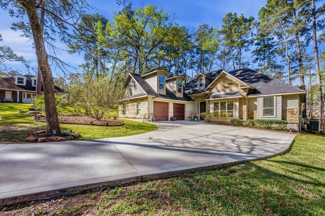 2136 Wheatstone Drive, Huntsville, TX 77340