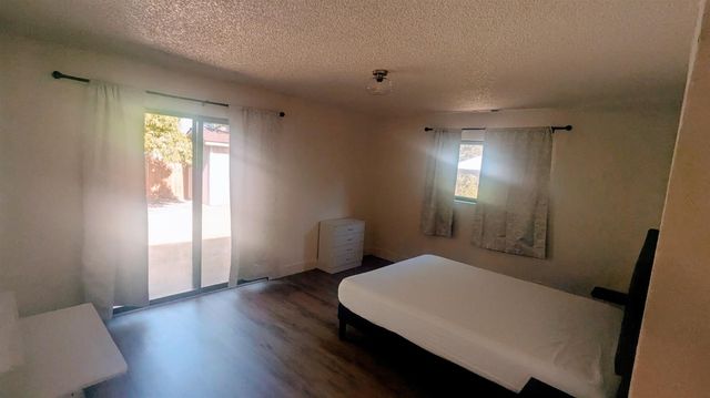 6851 Albury St, Citrus Heights, CA 95621